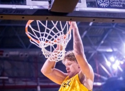 BCL: Νίκη για την ΑΕΚ, βαριά ήττα για&nbsp;Κολοσσό