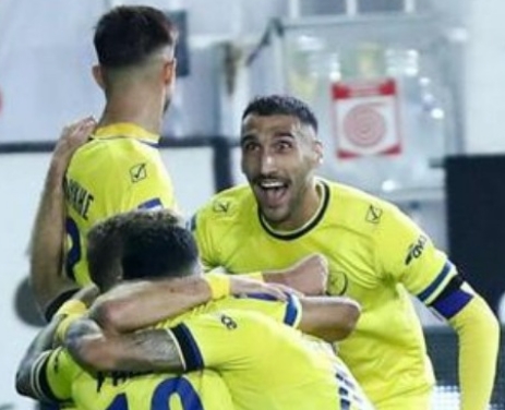 Καλπάζει ο Παναιτωλικός, «μηδέν» στη&nbsp;Λαμία