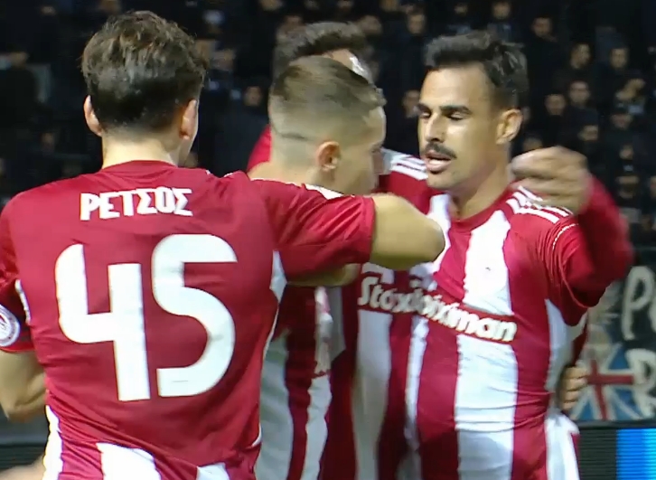 Ρετιρέ για τρεις, Ολυμπιακός και ΑΕΚ εκμεταλλεύτηκαν την ήττα του&nbsp;Άρη