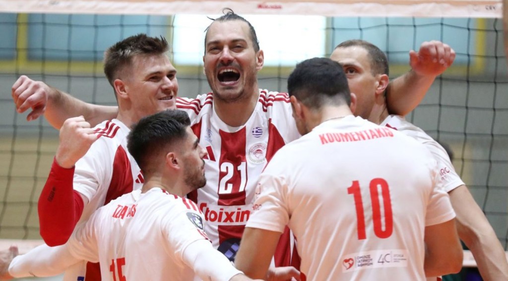 Ο Ολυμπιακός πέρασε από το Μετς με 3-1 σετ επί του Παναθηναϊκού&nbsp;(videos)